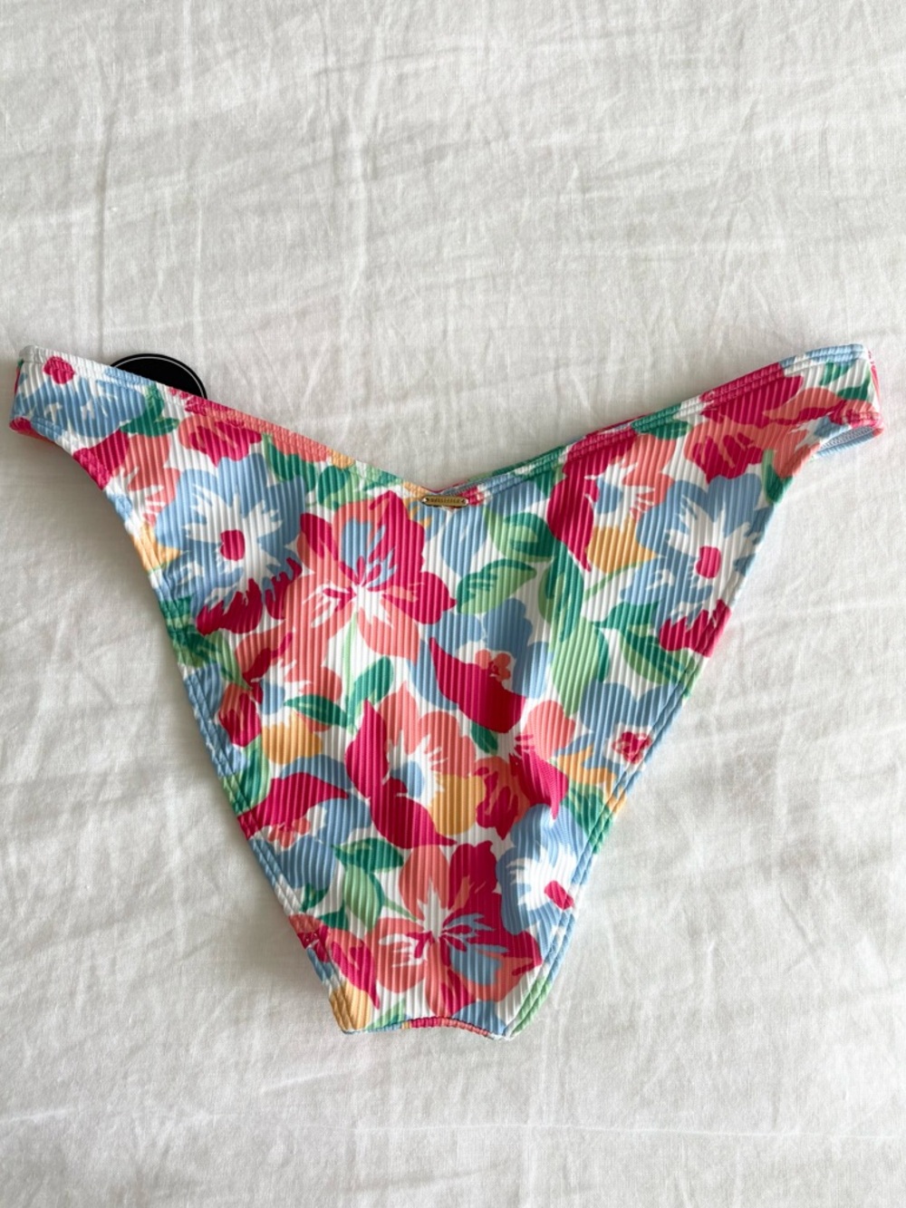 Hollister Floral Ribbed Bikini Set in Pink, Blue, Green, Yellow - Picture 3 of 9